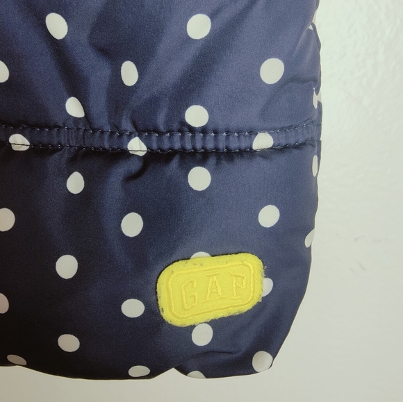 Baby GAP Toddler Navy Polkadot Puffer Vest, Sz 5 Toddler - Picture 6 of 10